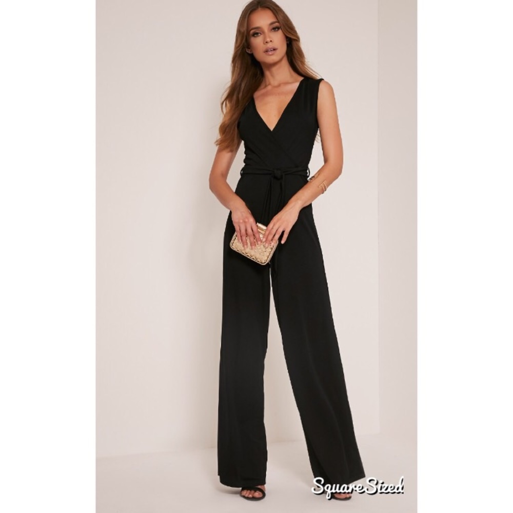PRETTY LITTLE THINGS | Black Jumpsuit